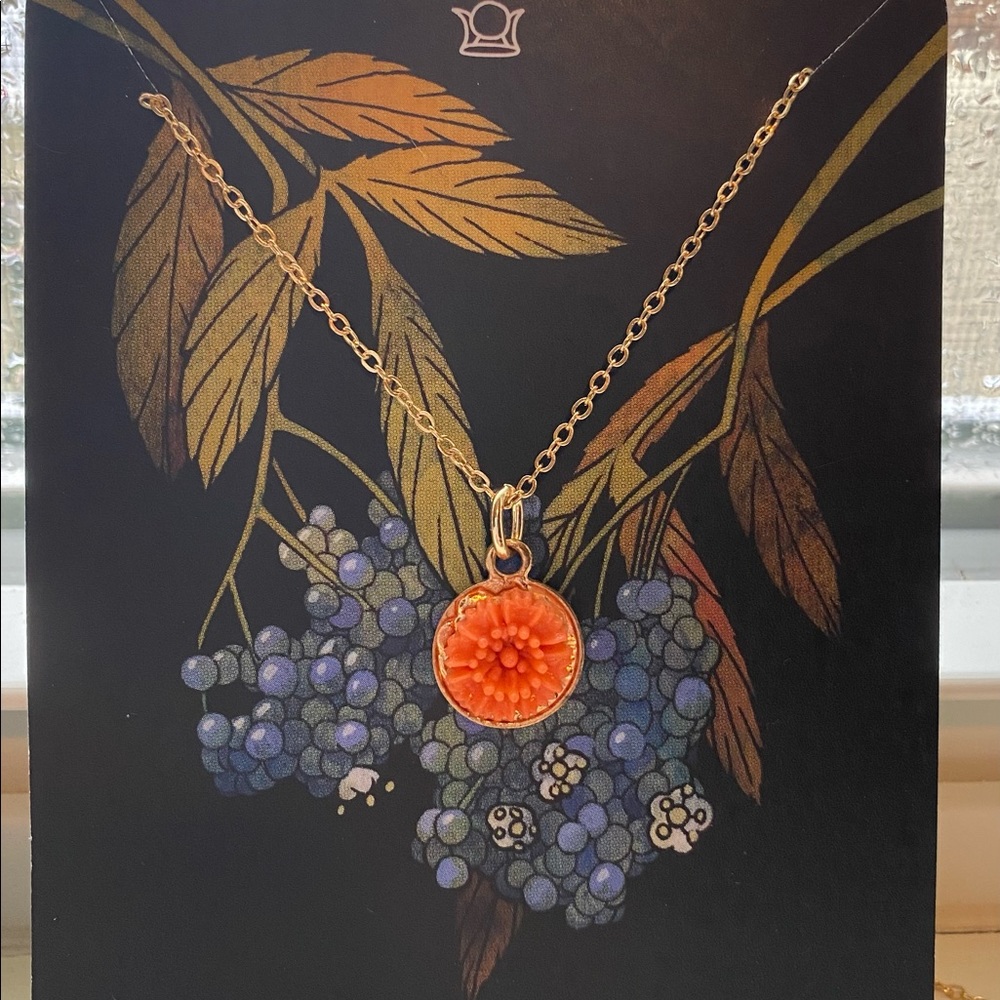 NWT upcycled deco era coral flower pendant with gold tone findings